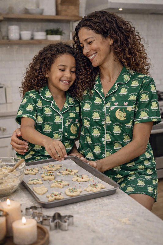 Pure⭐️Rican Mommy and Baby Dreamy All-Over Print Women’s Short Sleeve Pajama Top – Forest Green