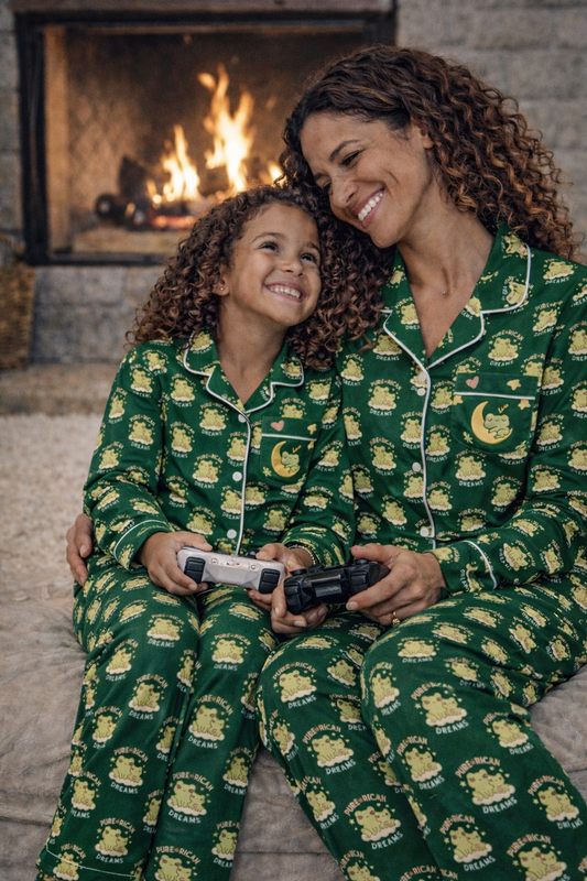 Pure⭐️Rican Mommy and Baby Dreamy All-Over Print Women’s Long Sleeve Pajama Top (Forest Green)